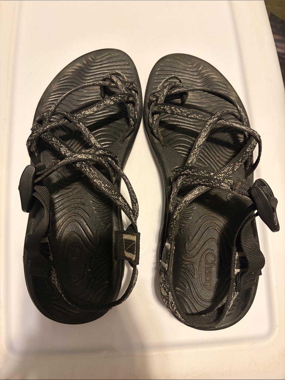 Chaco Women's Black & Gray Strappy Sandals